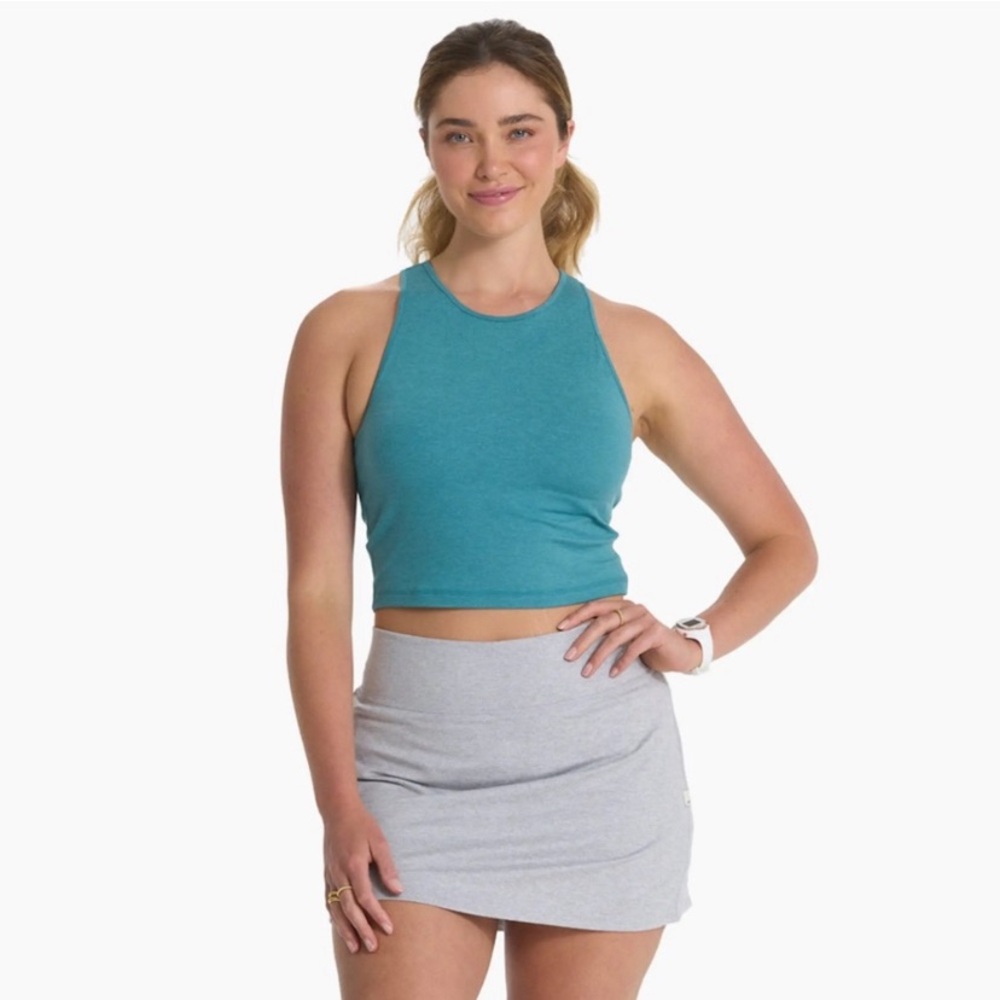 Vuori Blue Fitted Crop Tank Top